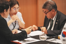 AKAMİB G. Kore Mobilya ve Orman Ürünleri Sektörel Ticaret Heyeti